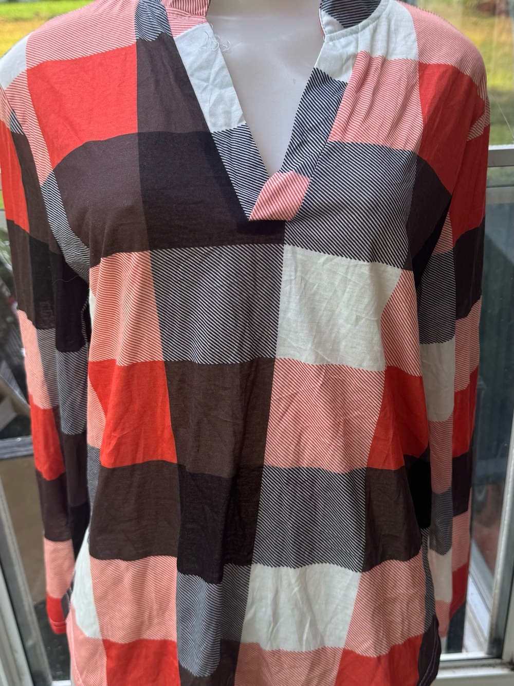Plaid V-Neck Tunic Top in Red, Black & Cream